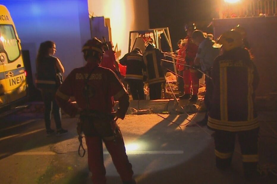 18-06-2015_23_15_23 0093E31F.jpg