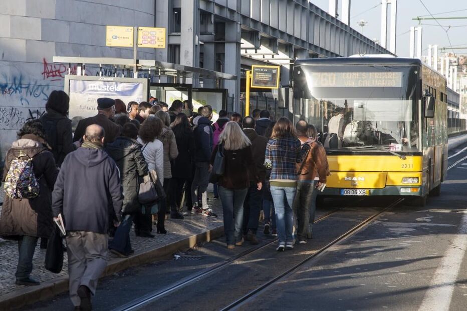 Carris, greve, transportes