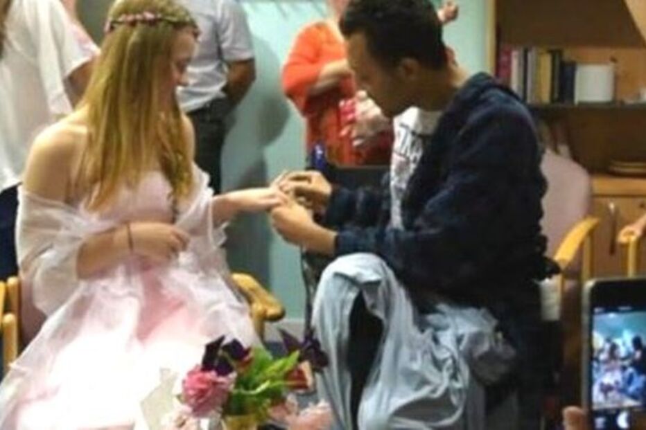 Omar Al Shaikh, Amie Cresswell