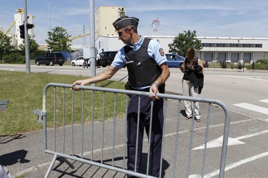 26-06-2015_12_15_39 1 - frança reuters.JPG