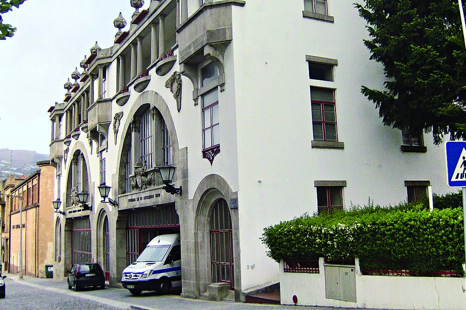 Hospital paga por corpo podre 