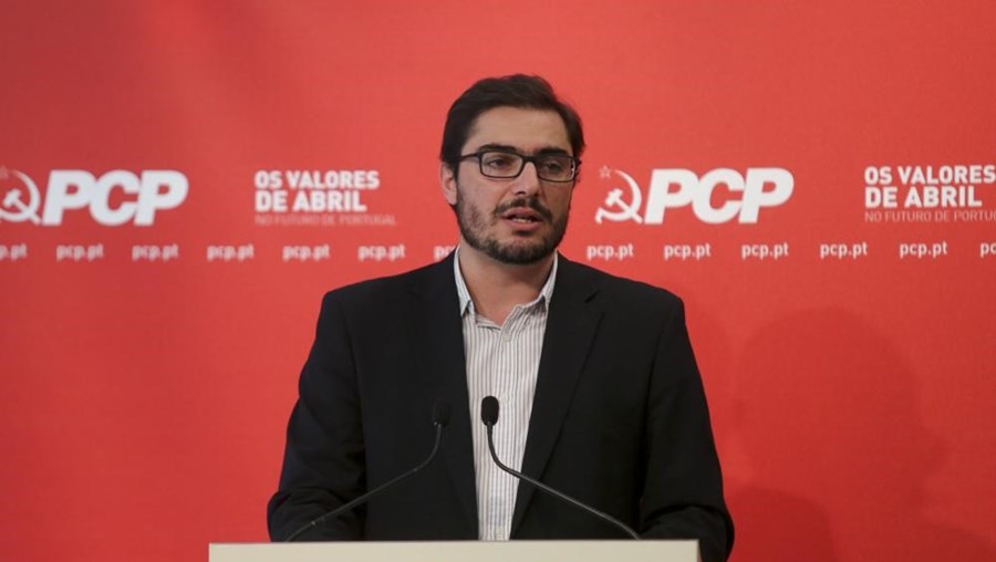 Posição foi transmitida pelo presidente do Grupo Parlamentar do PCP, João Oliveira