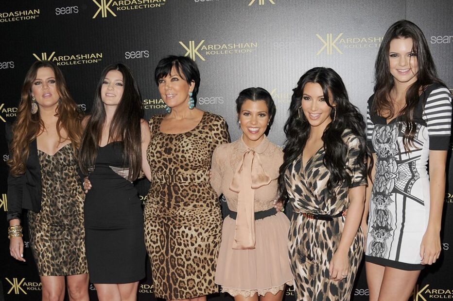 Khloe Kardasian, Kylie Jenner, Kris Kardashian, Kourtney Kardashian, Kim Kardashian, Kendall Jenner, mulheres, família, clã