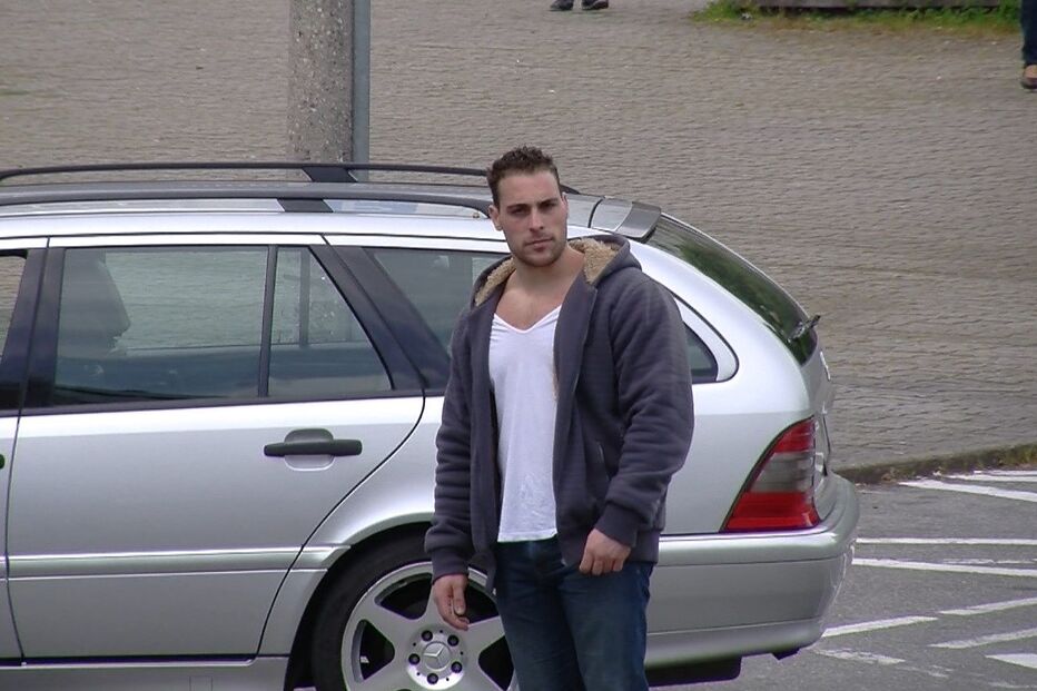 03-07-2015_00_46_36 12 agressor.jpg