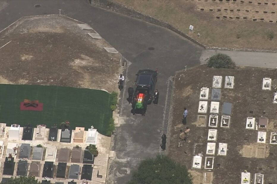 eusébio, urna, trasladação