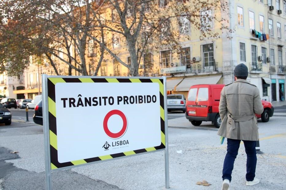 Avenida, Ribeira das Naus, trânsito, fechada, Lisboa