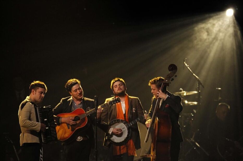 Mumford & Sons e Prodigy, palco, Portugal, 