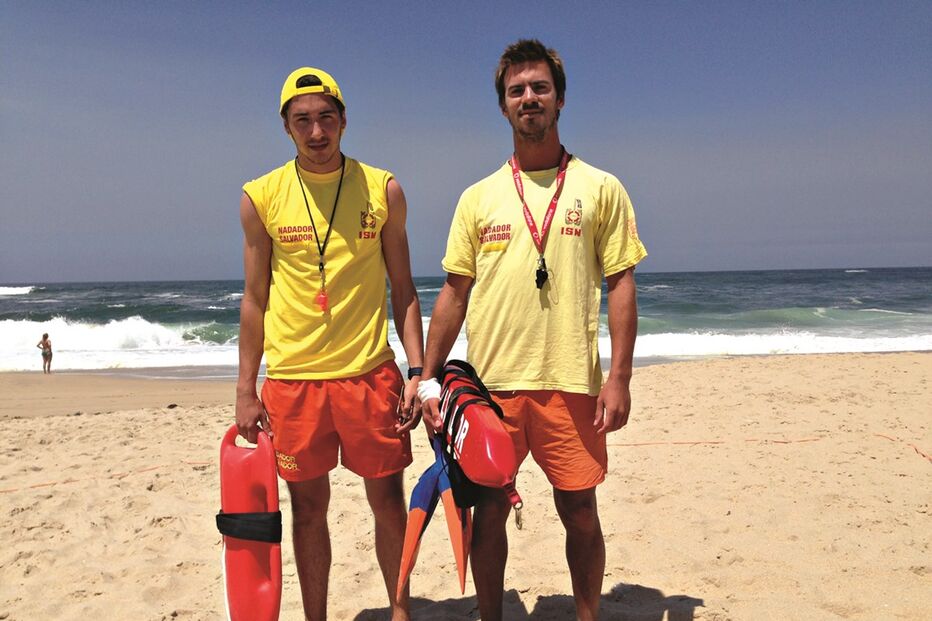 Salva banhista de afogamento 