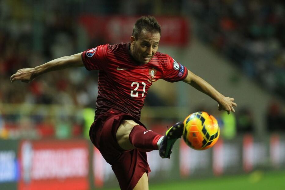 João Pereira, jogador, defesa direito, 