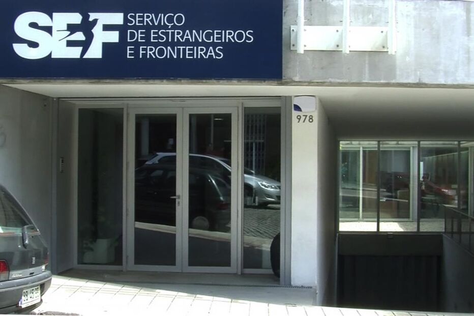 Serviço de Estrangeiros e Fronteiras