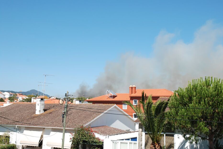 fotos, leitores, incêndio, Cascais