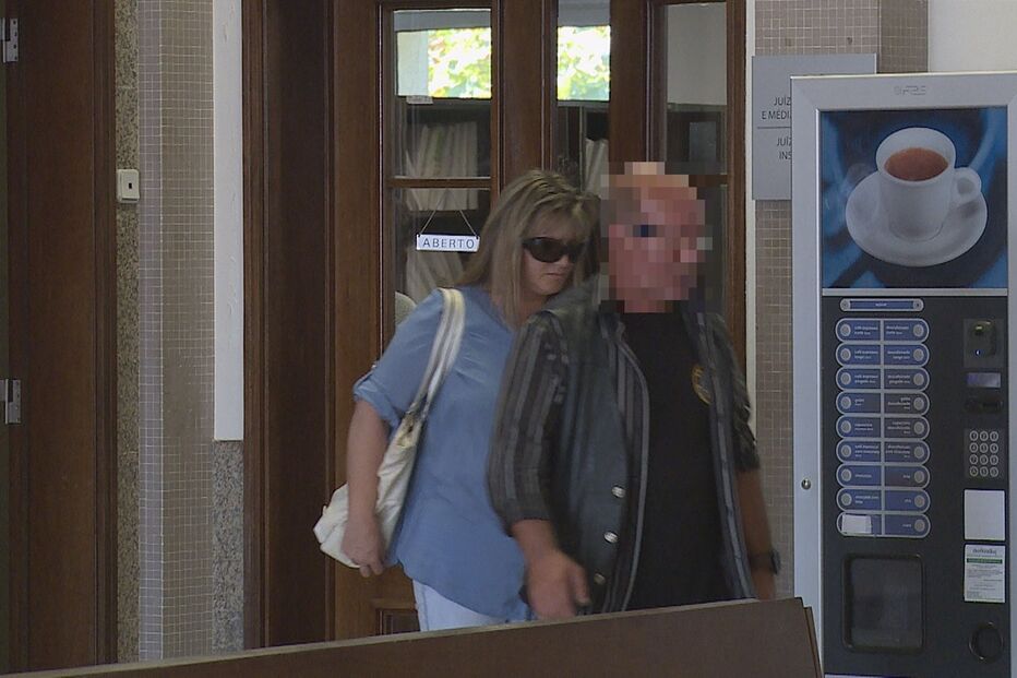 22-07-2015_00_59_08 14 ex-marido.jpg