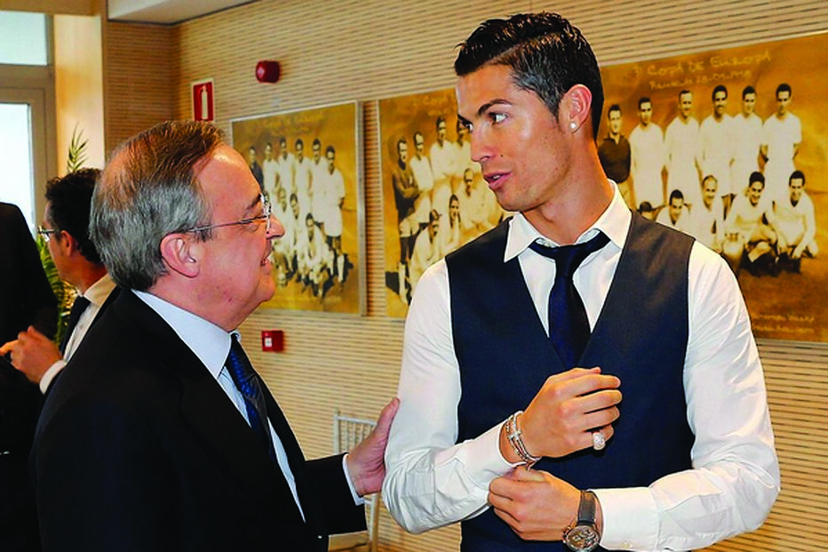 Florentino dá mimos a CR7 