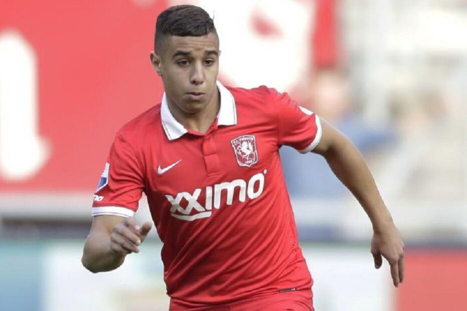 Bilal Ould-Chikh quando jogava no FC Twente, 