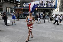 topless, free the nipple, nova iorque, new hampshire, marcha, direitos, igualdade