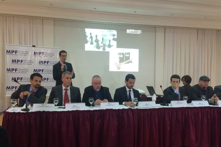 01-08-2015_01_05_30 6-7 lava jato.jpg