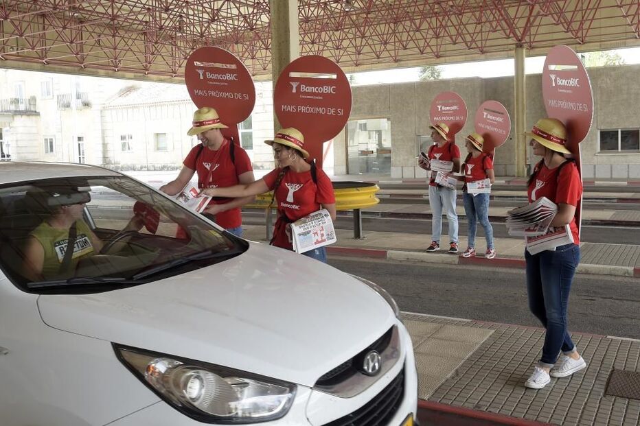 vilar formoso, correio da manhã, emigrantes