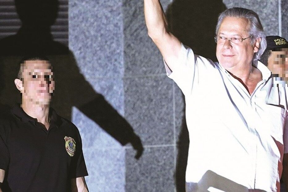 04-08-2015_01_04_33 Imagem 30a copy.jpg