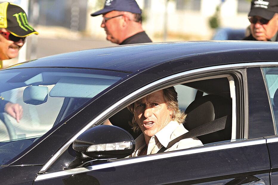 Jorge Jesus, apanhado, conduzir, 170 km, futebol, desporto, sporting, psp, treinador