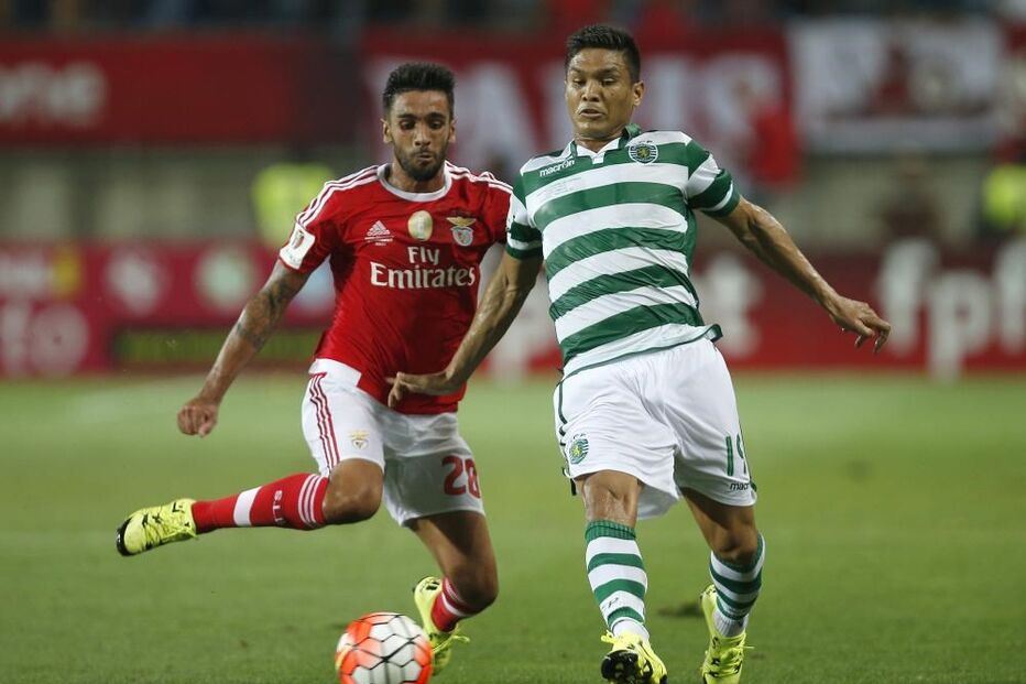 09-08-2015_22_48_50 teo gutierrez e jardel.jpg