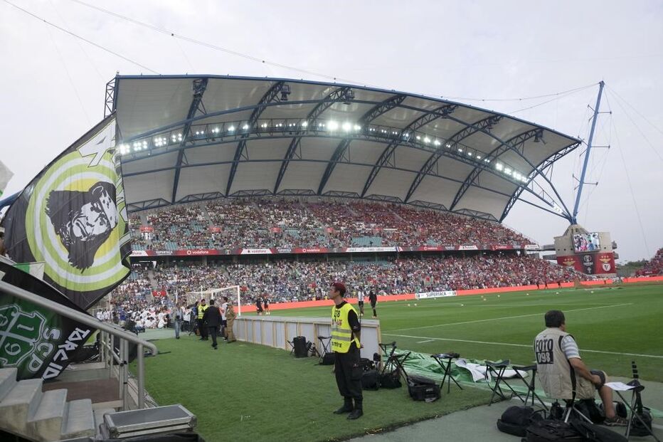 09-08-2015_22_48_51 vista estadio.jpg