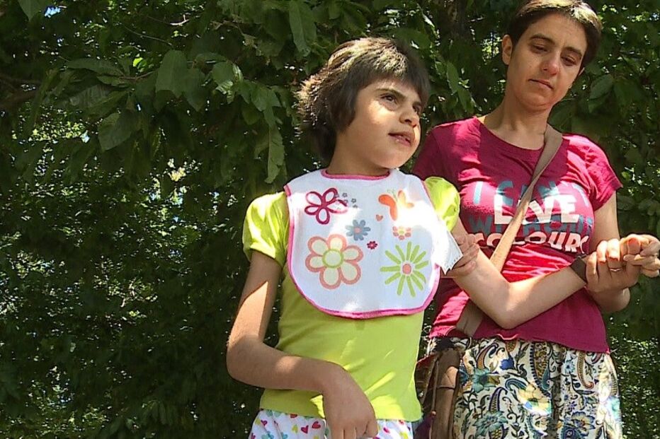 10-08-2015_01_22_16 ana clama ajuda.jpg