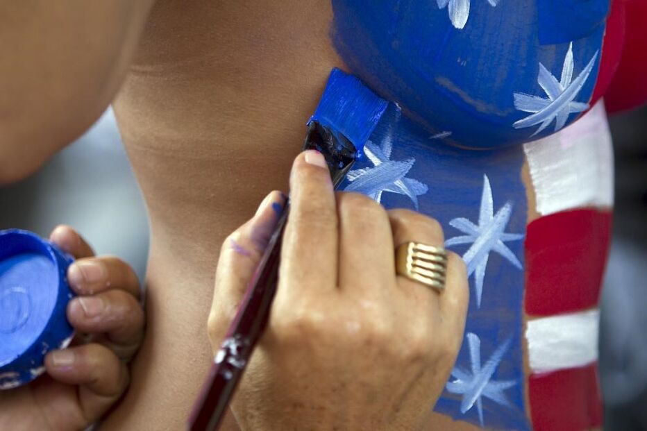 topless, free the nipple, nova iorque, new hampshire, marcha, direitos, igualdade