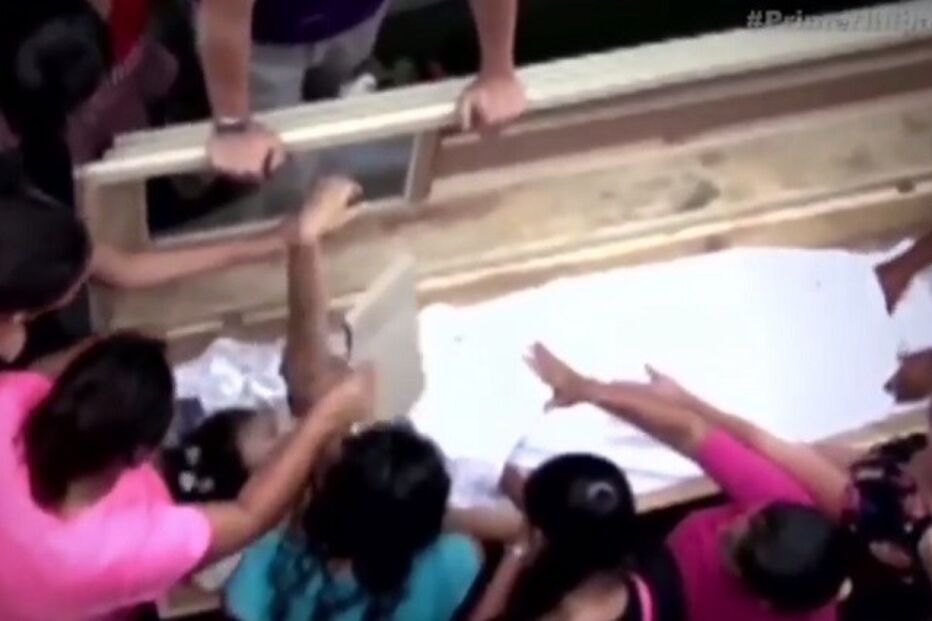 25-08-2015_18_53_50 neysi perez.jpg