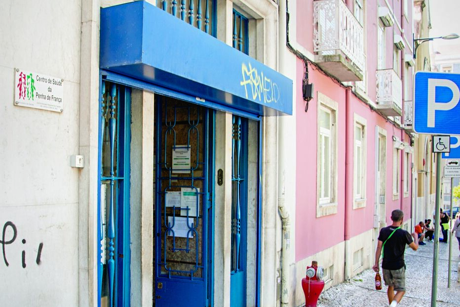 25-08-2015_22_44_09 22 médicos.jpg