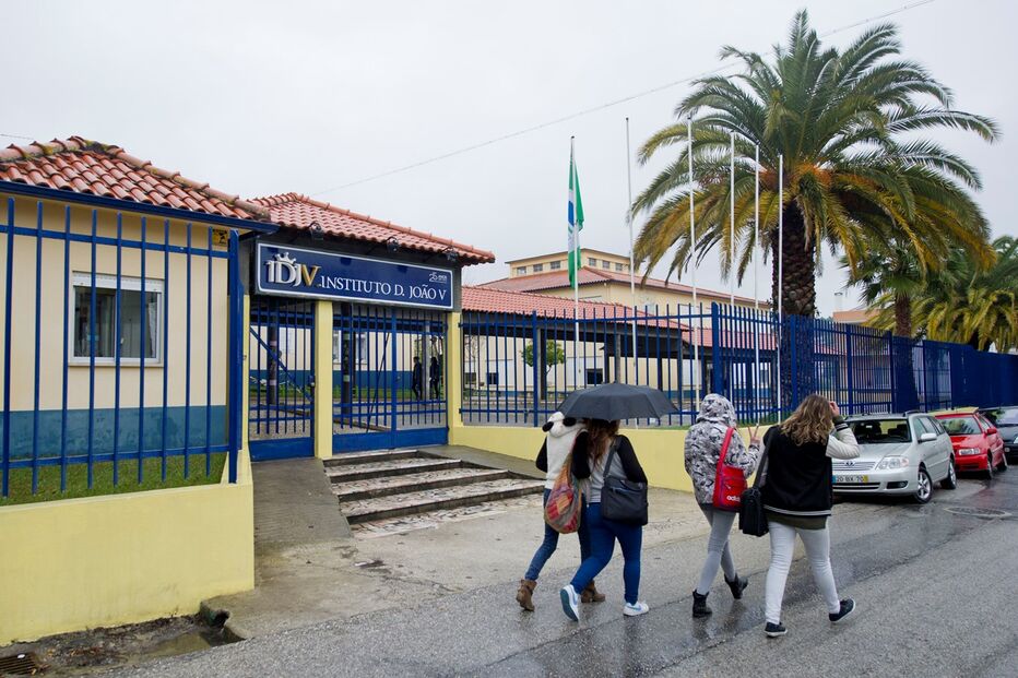 25-08-2015_23_07_41 17 ministério.jpg