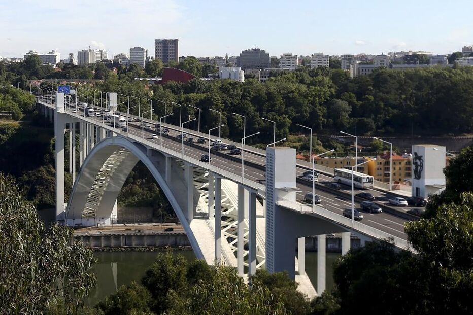 26-08-2015_23_22_23 13 ponte arrábida.jpg