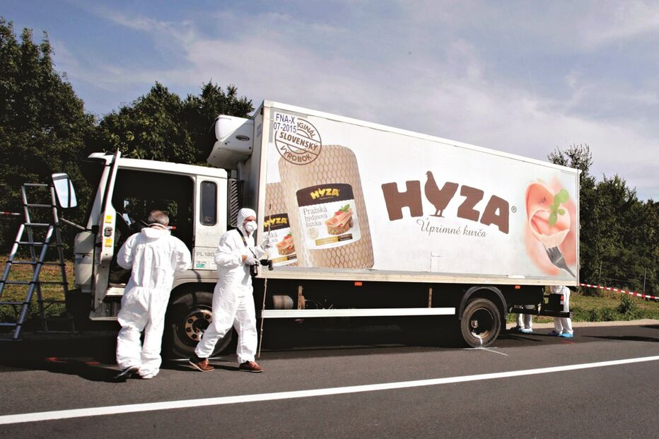 27-08-2015_22_54_11 30 imigrantes.jpg