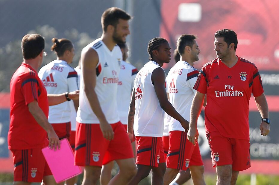 29-08-2015_02_25_42 4-5 benfica.jpg