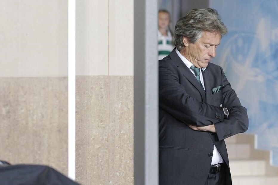 Jesus irritado com Bruno de Carvalho