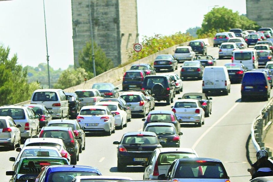 Consumo puxa pela economia 