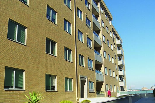 Ladrões atacam em apartamentos 