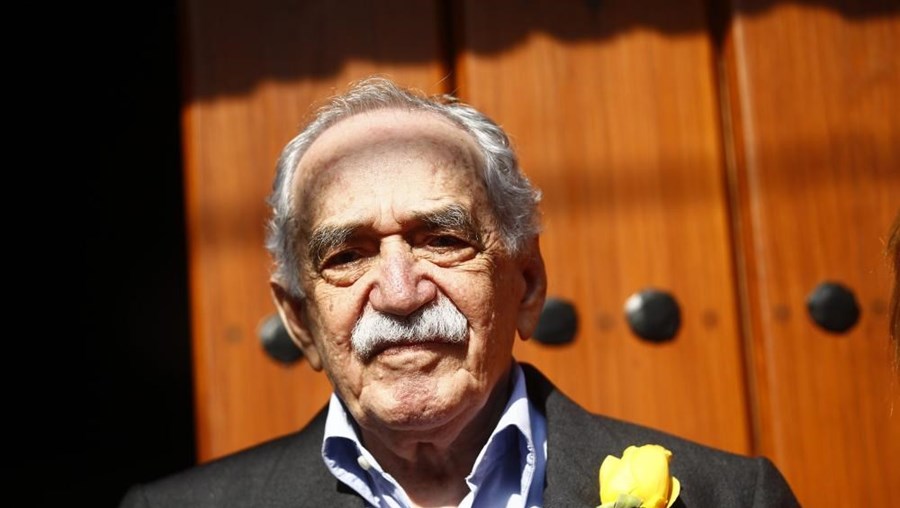 Gabriel García Márquez morreu a 17 de abril de 2014, na sua residência na Cidade do México, aos 87 anos.
