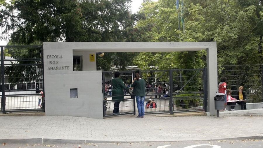 Ataque aconteceu durante uma brincadeira que os alunos estariam a realizar junto ao pavilhão de Educação Física da escola EB 2/3 de Amarante