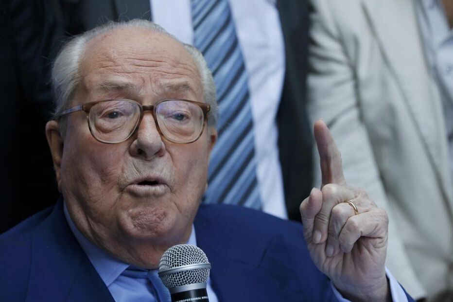 Jean-Marie Le Pen, Frente Nacional, Rassemblement Bleu-Blanc-Rouge, política, partidos e mov