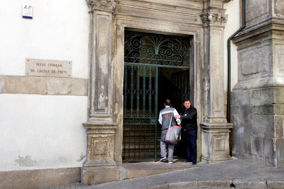 07-09-2015_00_42_37 10 tribunal são joão novo.jpg