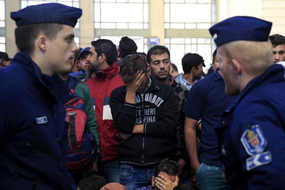 Hungria, Sérvia, Roszke, Szeged, União Europeia, distúrbios, guerras e conflitos, questões sociais