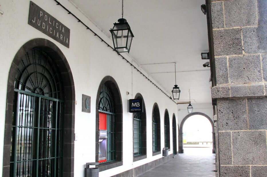 09-09-2015_03_21_06 12 PJ Ponta Delgada.jpg