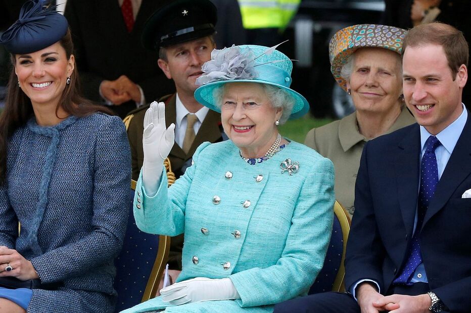 Rainha Isabel II, príncipe William, Kate Middleton