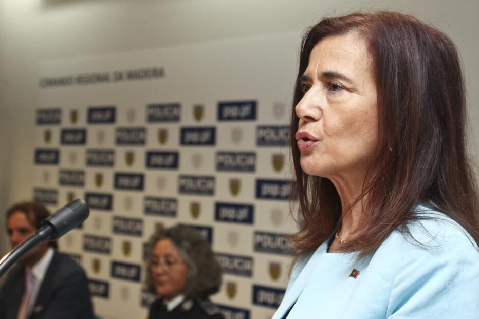 Anabela Rodrigues, ministra da Administração Interna, Portugal, refugiados, chegada