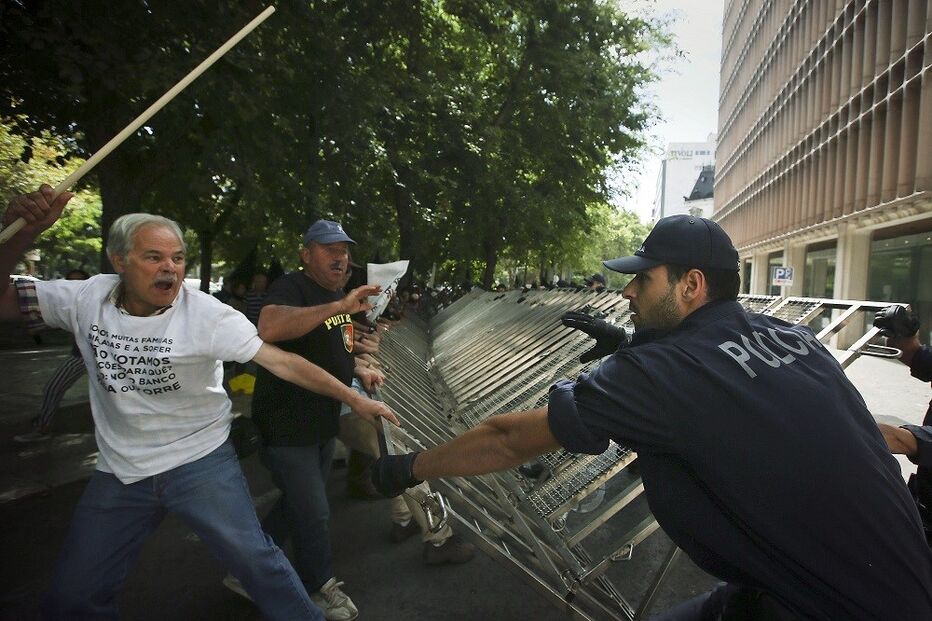 BES, Novo Banco, Banco de Portugal, banca, lesados, manifestação, protestos