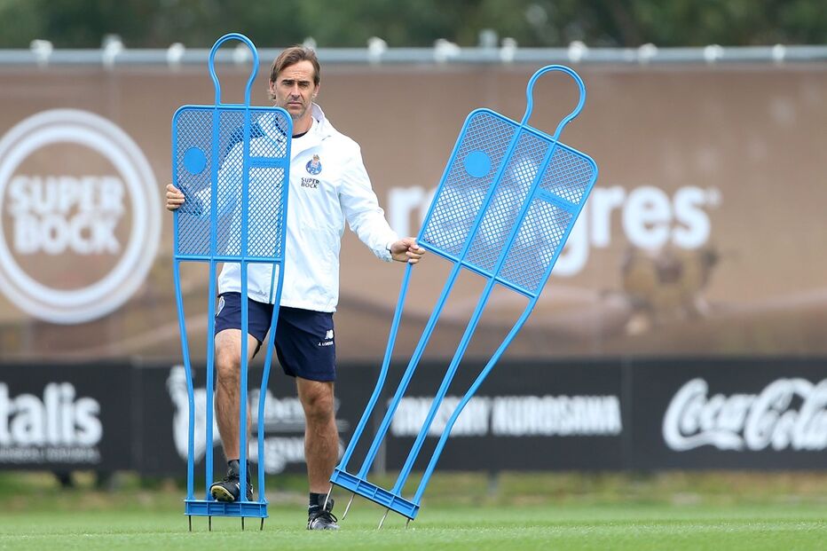 Julen Lopetegui, treinador do FC Porto, Liga dos Campeões, FC Porto, desporto, futebol