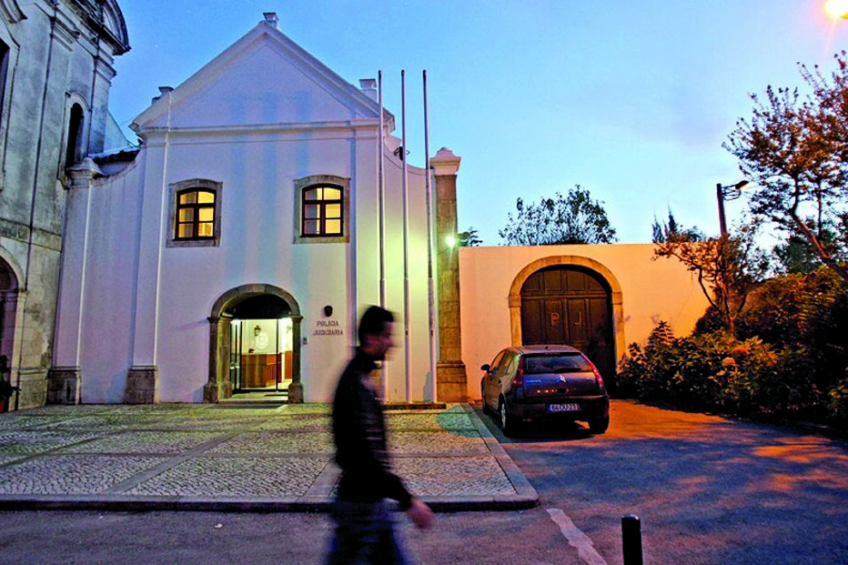 Aliciava vizinho menor para sexo 