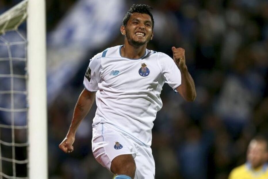 Arouca, FC Porto, futebol, I Liga portuguesa, Corona