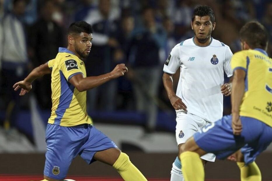 Arouca, FC Porto, futebol, I Liga portuguesa, Corona