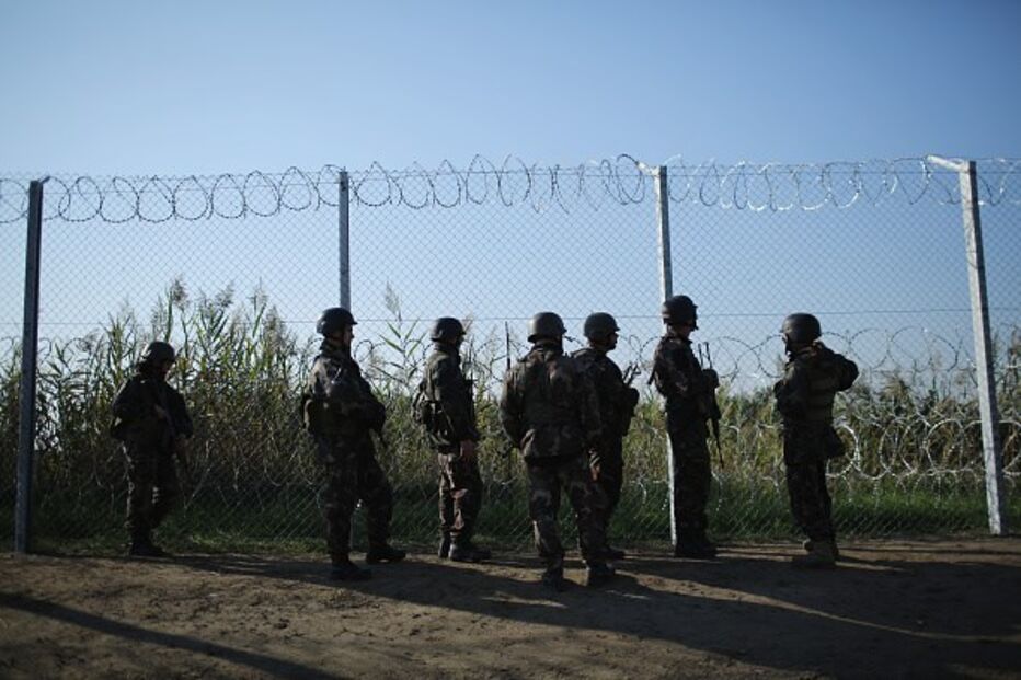 Hungria, Sérvia, fronteira, refugiados, migrações, Áustria 